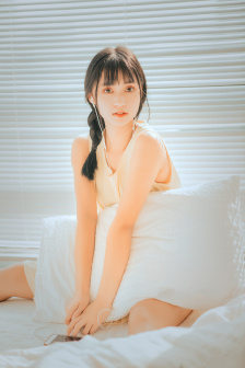 女人与公拘交酡免费网站